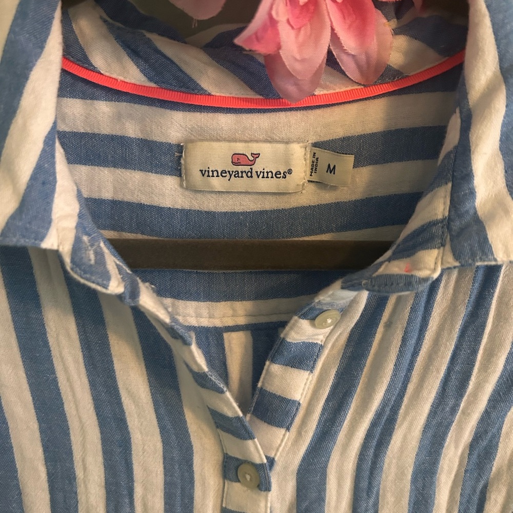 Vineyard Vines Woman Blue and White Striped Shirt M - Picture 3 of 5